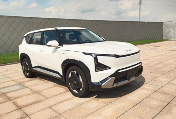 垒富优配 定位中型SUV，起亚EV5